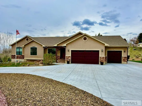5465 Rio Seco Dr, Idaho Falls, ID 83406