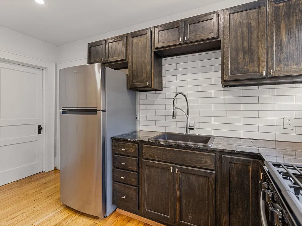 The Oaks Apartments