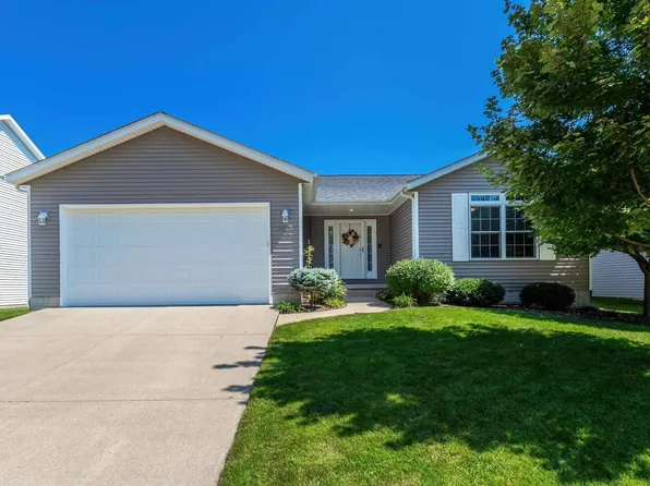 6813 Silvercreek Dr, Davenport, IA 52806