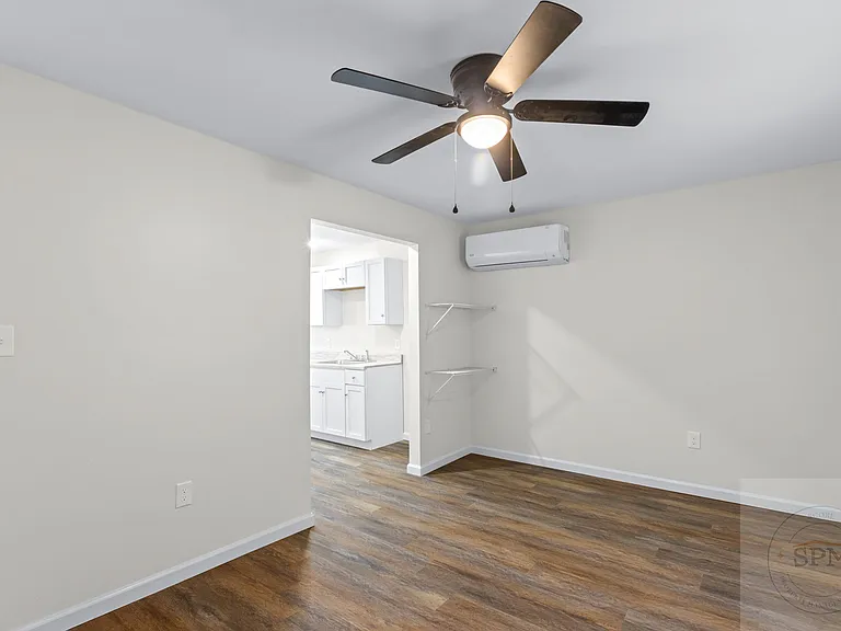 502 E Ormsby Ave #3 — Photo 7