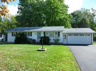 750 Flynn Rd, Rochester, NY 14612