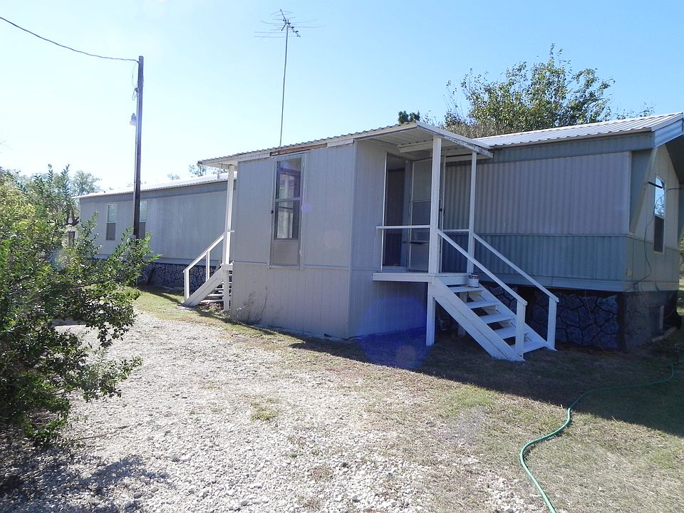 1st image of 407 Lakeview Dr