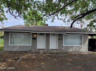 1409 S 3rd Ave, Yakima, WA 98902