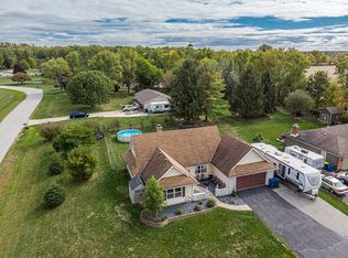 18416 Lima Rd, Huntertown, IN 46748