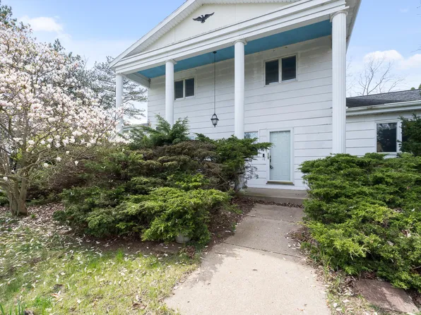 2200 Mount Hope Rd, Grass Lake, MI 49240