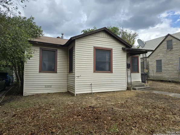 1919 Steves, San Antonio, TX 78210