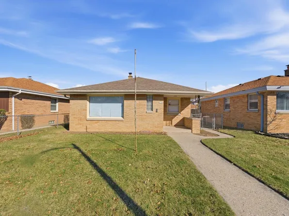 5136 North 69th STREET, Milwaukee, WI 53218