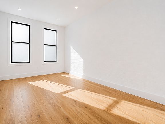 2nd image of 90 Atlantic Ave APT 1