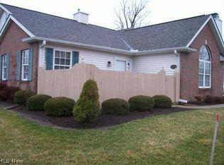 7572-2 Monterey Bay Dr, Mentor, OH 44060