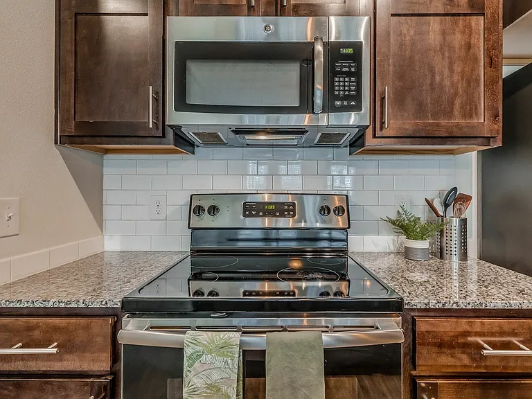 THRIVE Jenks - Kitchen