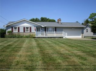 4492 Crabwood Dr, Youngstown, OH