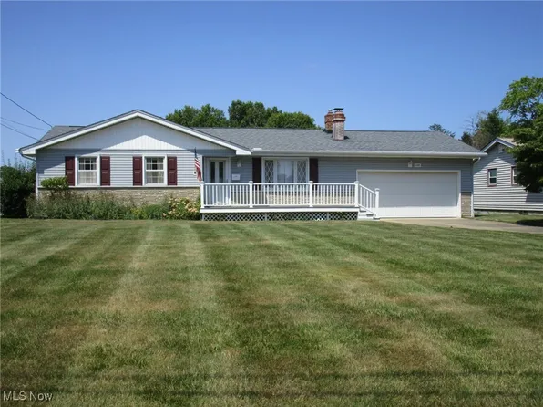 4492 Crabwood Dr, Youngstown, OH 44515