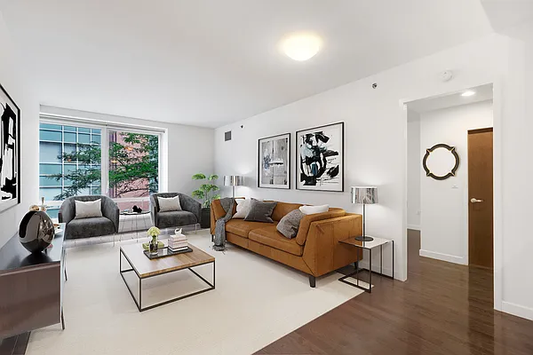 Rented by Compass | media 31