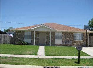 2929 Dove Ave, Marrero, LA 70072
