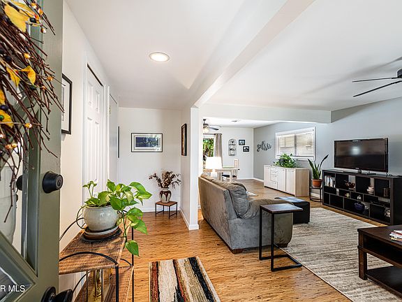 5th image of 7901 Sausalito Ave