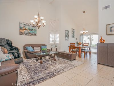 2261 Whiteoak Ln, Corona, CA, 92882