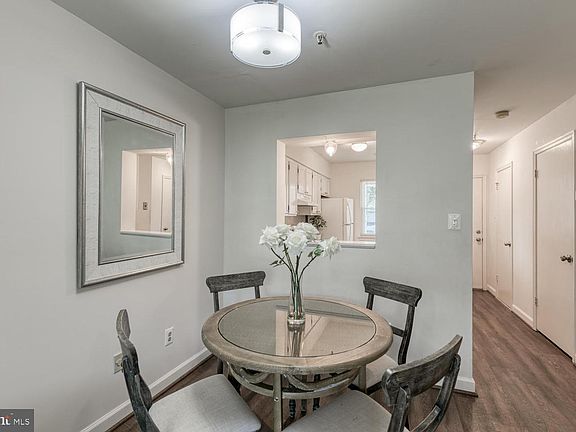 2nd image of 7650 Lee Landing Dr