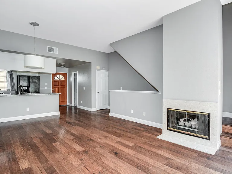 9310 Towne Centre Dr #70 — Photo 4