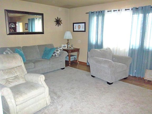 3rd image of 1341 Barone Dr