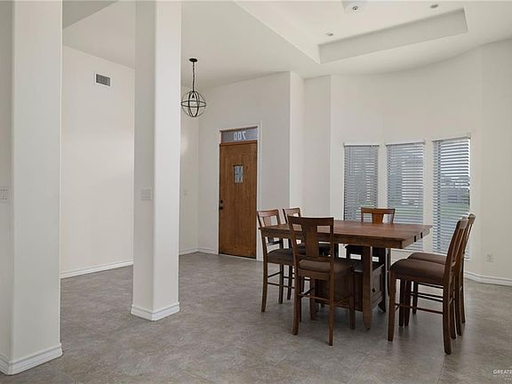 2nd image of 700 New Orleans Cir