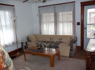 33 Ames St, Pawtucket, RI 02861