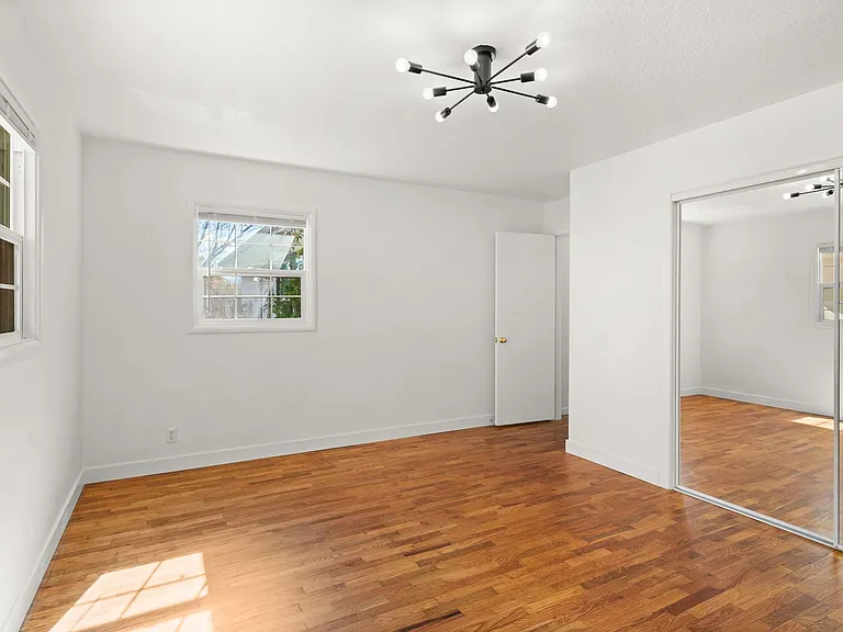560 N Keene Way Dr — Photo 24