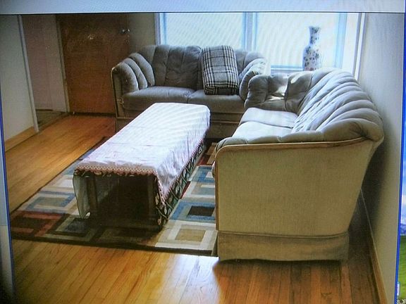 3rd image of 4930 W Louise St #2W