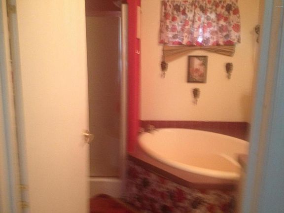 5th image of 8550 NW 14th Ave