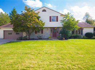 5908 Lynnaway Dr, Dayton, OH 45415