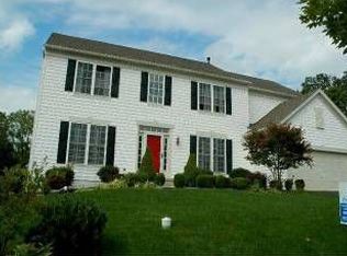 180 Magnolia Dr, Chester Springs, PA 19425