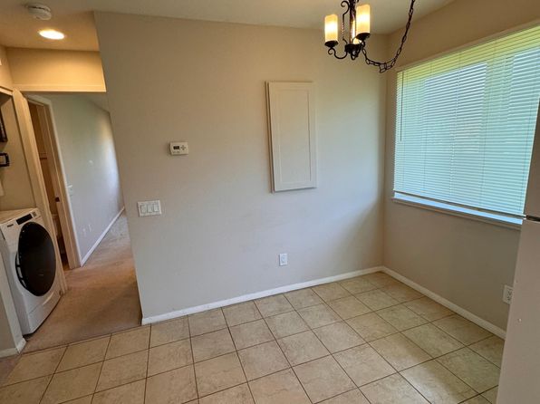 513 Jordan Way #L