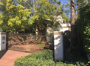 712 N Beverly Dr, Beverly Hills, CA 90210
