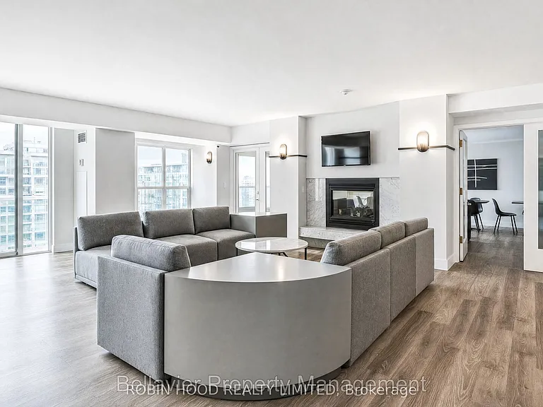 323 Richmond St E #807 — Photo 25