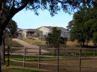 900 Alpine Trl, San Marcos, TX 78666