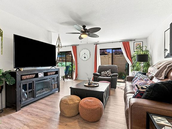 5th image of 8266 Gaunt Ave Unit H1