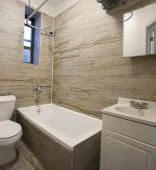 155 S 2nd St #15 — Photo 6
