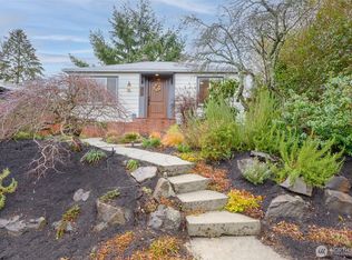 8435 40th Ave SW, Seattle, WA 98136