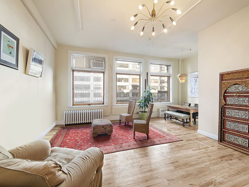 1st image of 7 E 13th St #4F