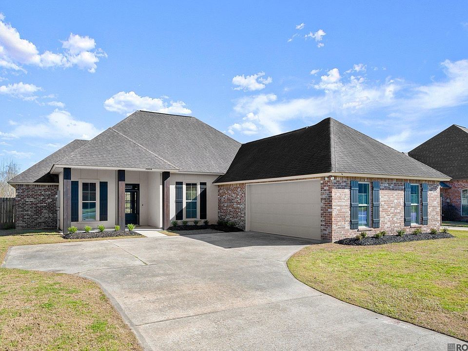 1st image of 30956 Clear Creek Dr