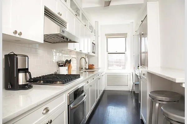 Sold by Stribling | media 13