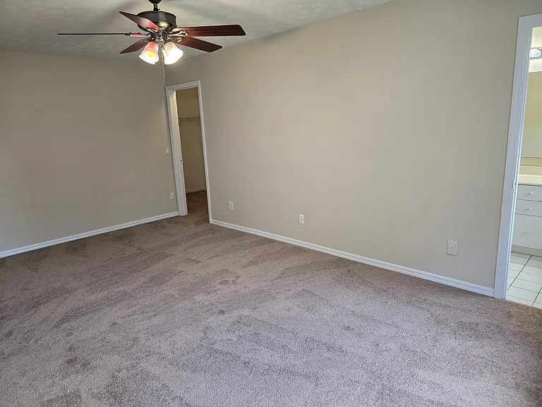 2601 SE Creston Ln — Photo 8