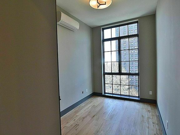 5th image of 85 Humboldt St #4CC