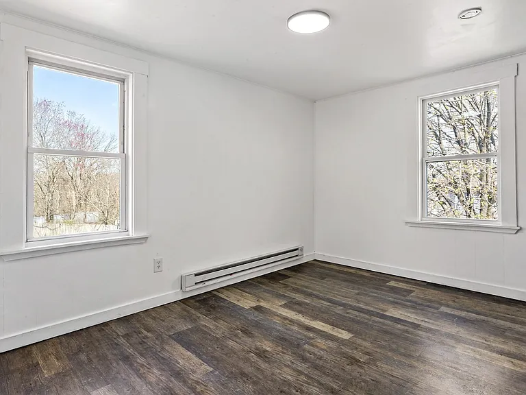 63 W Carpenter St #2F — Photo 3