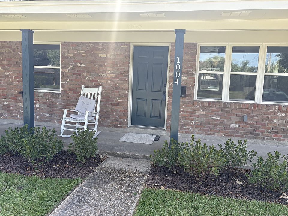 1st image of 1004 Wilson Dr