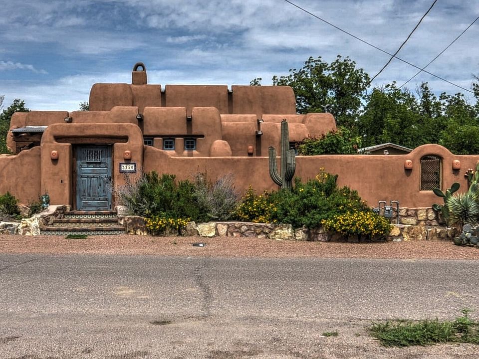 1st image of 2350 Calle De Santiago
