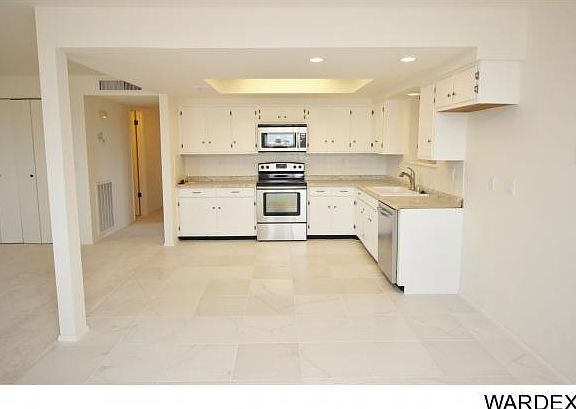 5th image of 3484 Chemehuevi Blvd