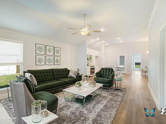 3rd image of 2111 Wyldewood Way
