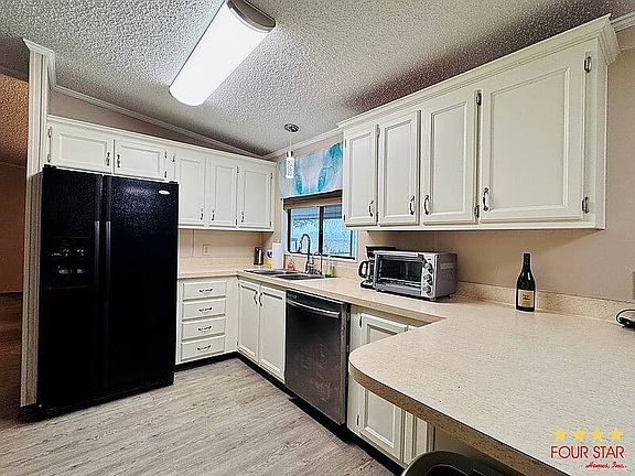 4th image of 14709 Sugura Dr