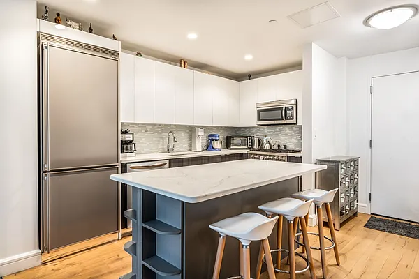 Rented by Modern Spaces | media 11