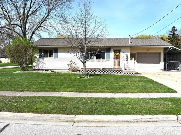 314 Roberts St, Auburn, MI 48611